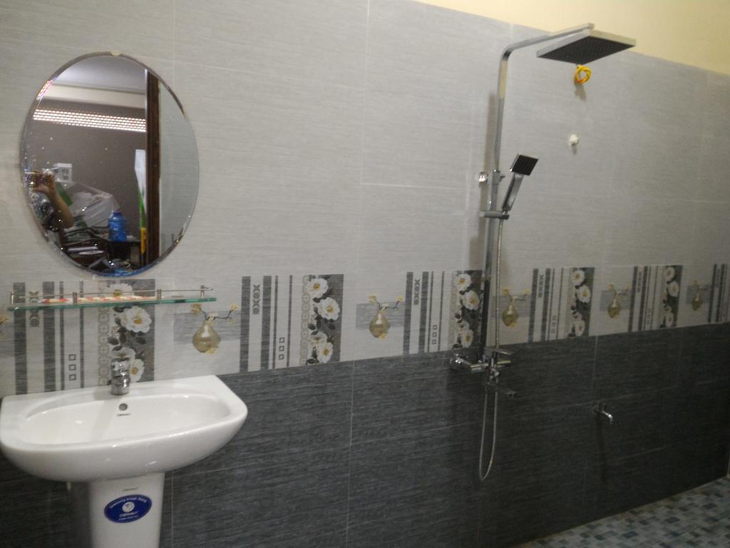 An Hung Hotel Buon Ma Thuot Exterior photo